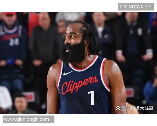 小卡缺阵，快船还得依赖哈登，鲈鱼开窍，让年轻人多打或许能减负